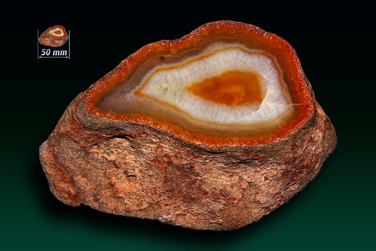 Lake Superior agate specimen
