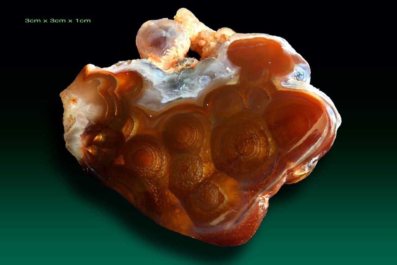 Fire agate specimen (2)
