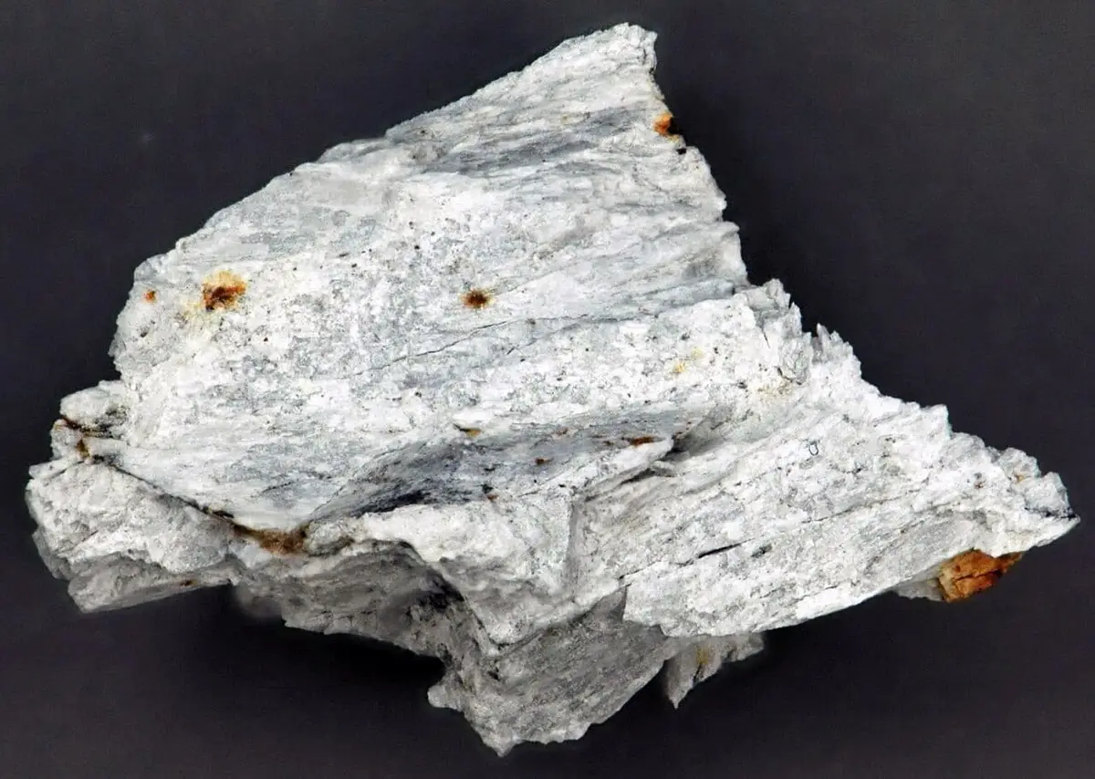 Bishopville aubritinden 2,2 cm'lik bir parça