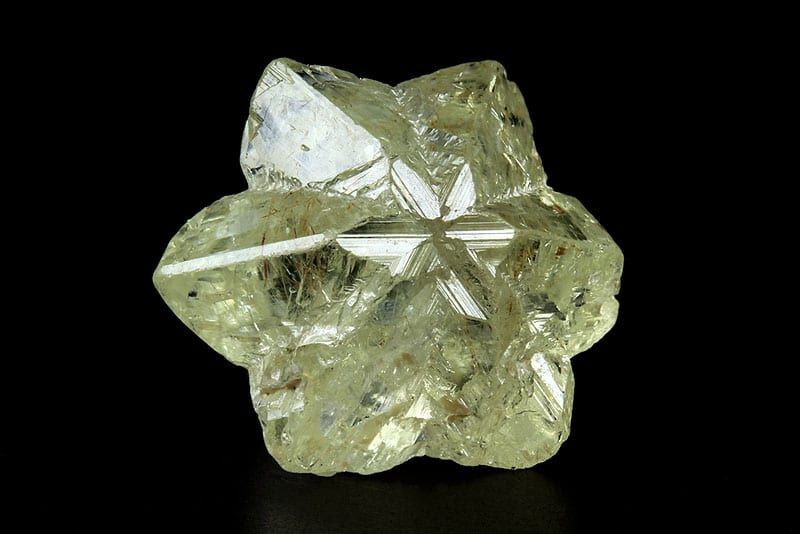 Chrysoberyl specimen