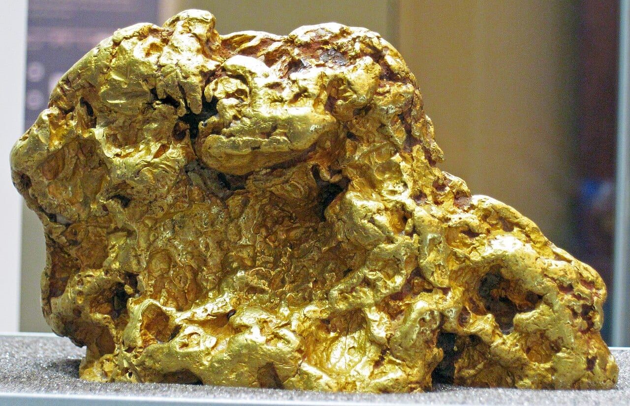Native gold nugget from Australia