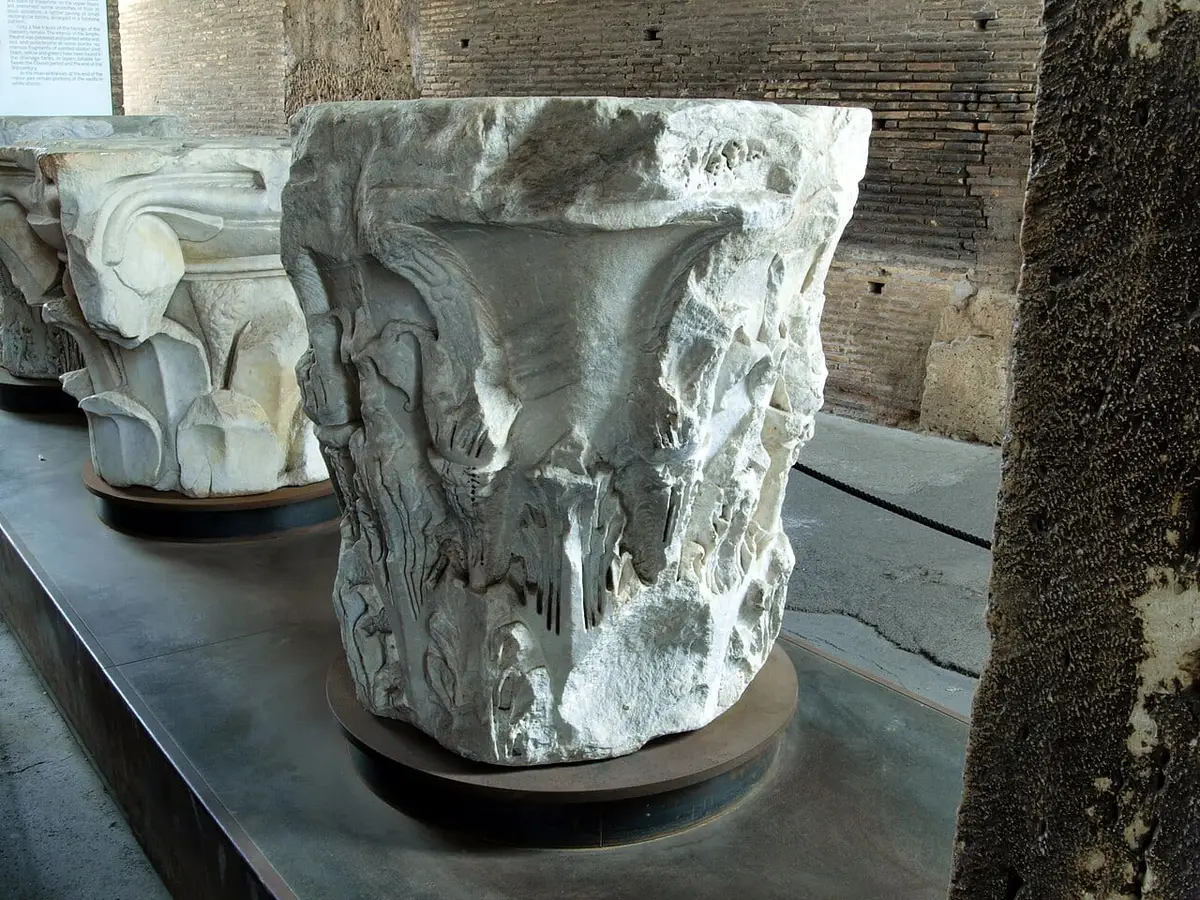 A Corinthian capital of Proconnesian marble displayed in the Colosseum, Rome