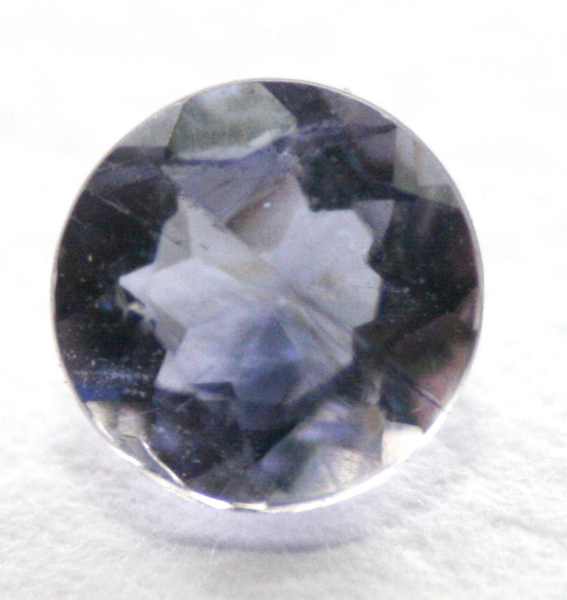 Iolite specimen