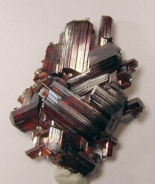 Rutil kristalları (Diamantina, Brezilya)