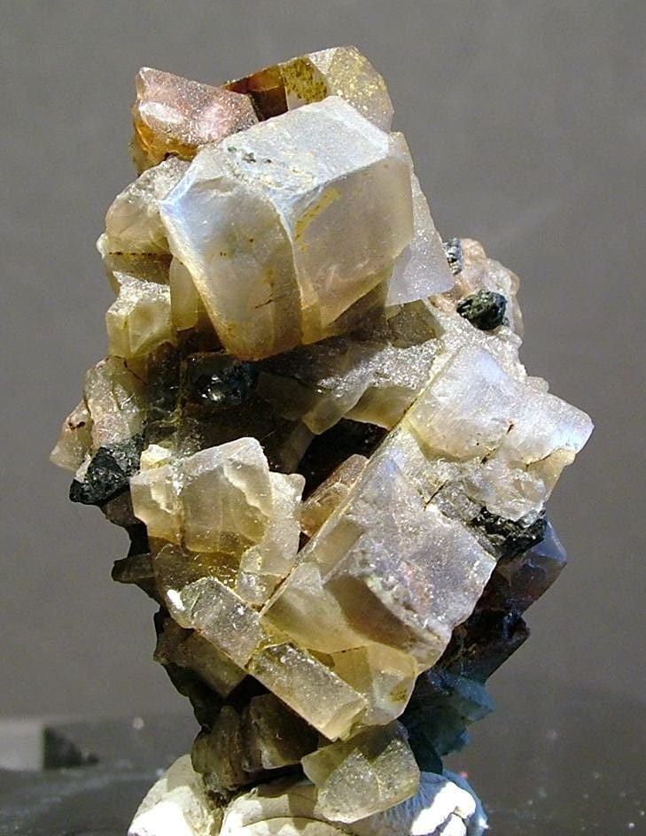 Sanidine specimen (2)