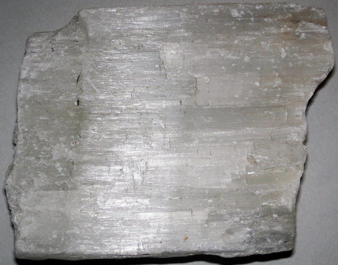 Satin spar örneği