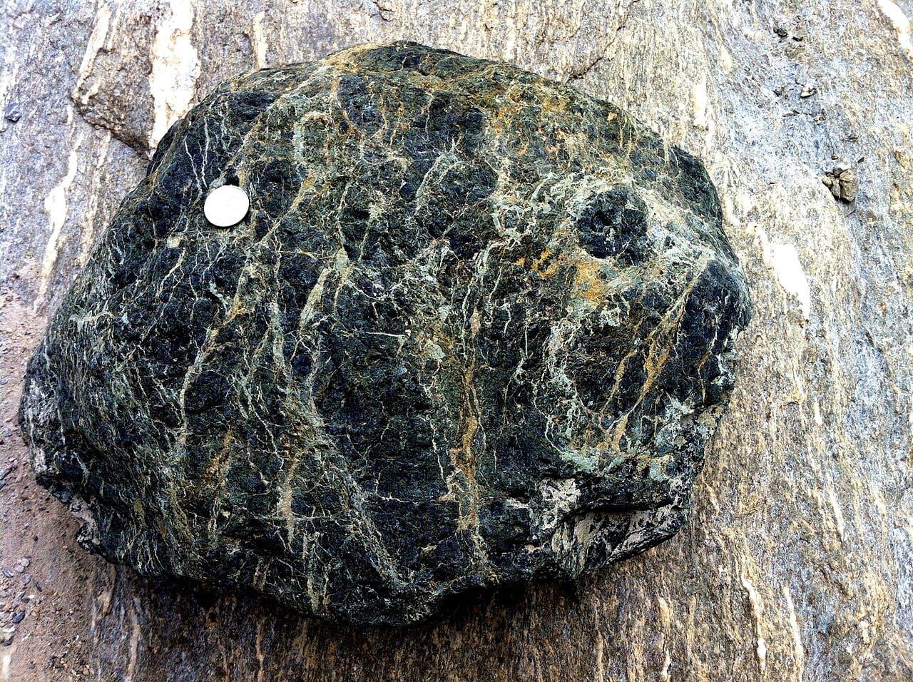 Serpantinit örneği