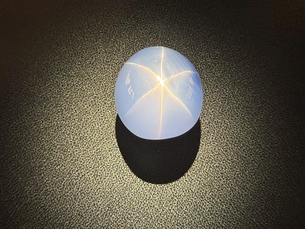 The 563.35-carat Star of India (American Museum of Natural History, New York)