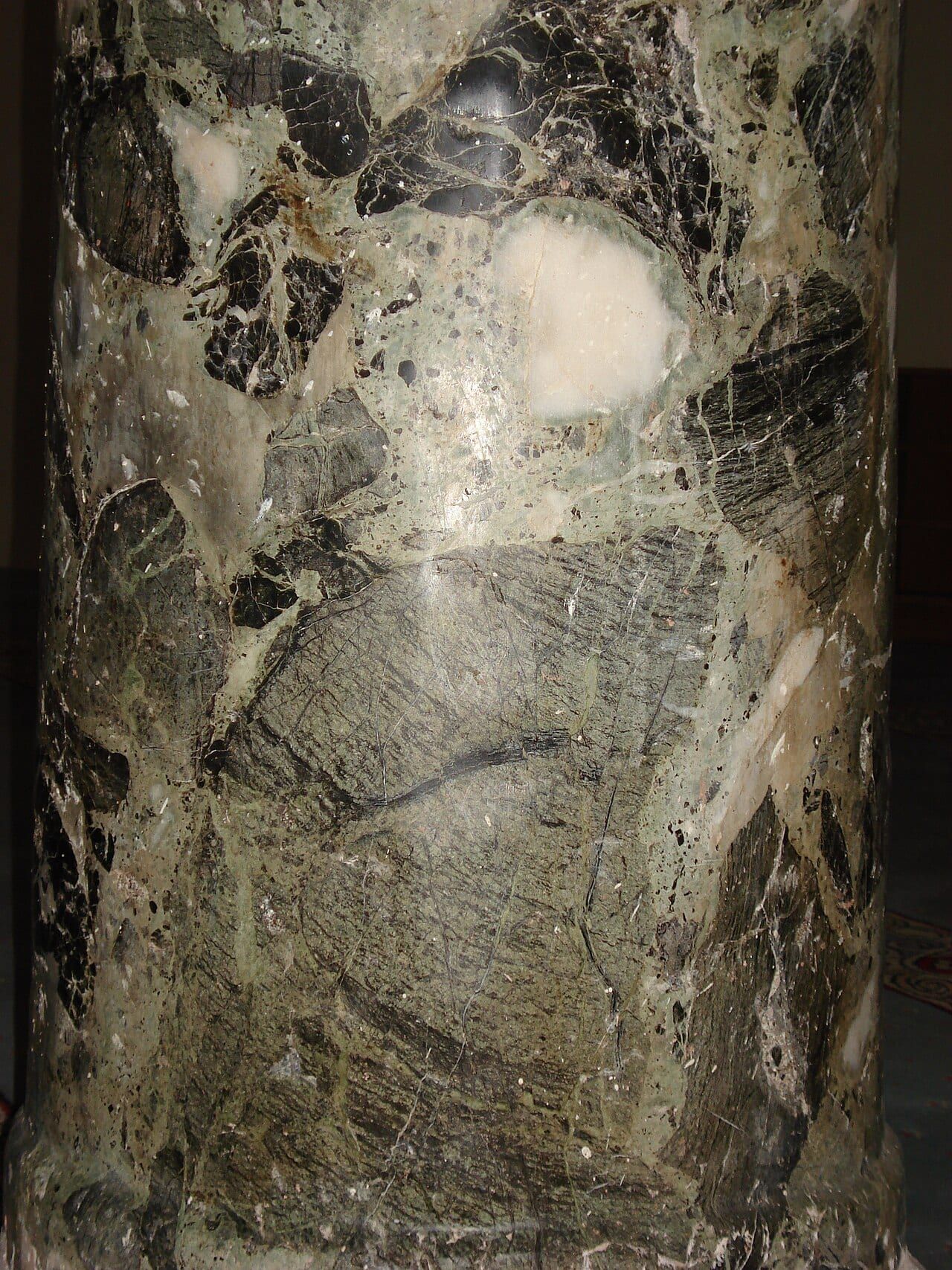 Close-up of a verd antique column in the Little Hagia Sophia, Istanbul