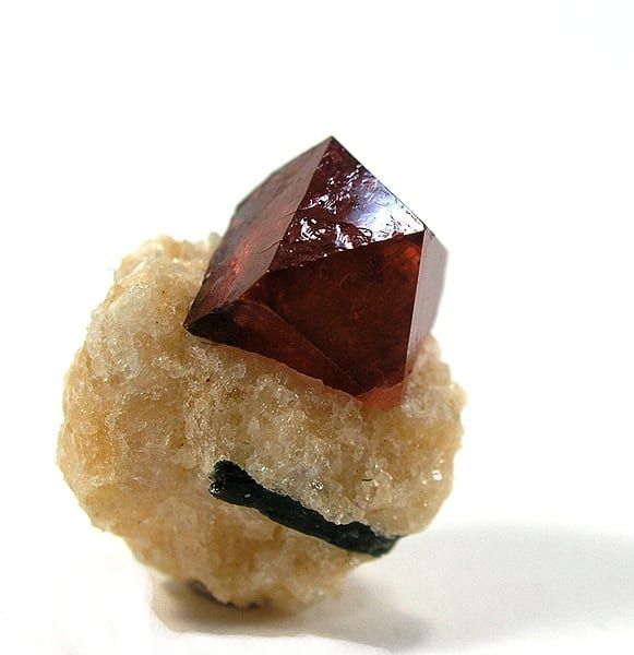 Zirkon örneği